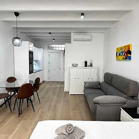 A H Rentals Picasso Apartamento Vinarós Buitenkant foto